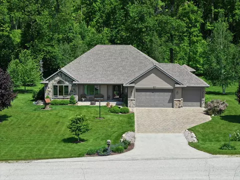 W465 Helen, Osceola, WI 53010