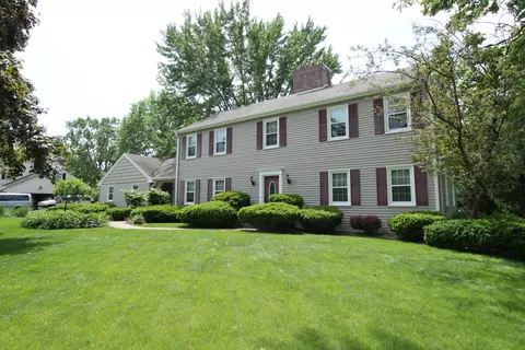 2742 Village Grn, Mount Pleasant, WI 53406