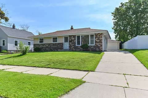 6234 S Robert, Cudahy, WI 53110