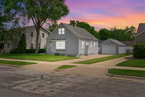 2533 26th, La Crosse, WI 54601