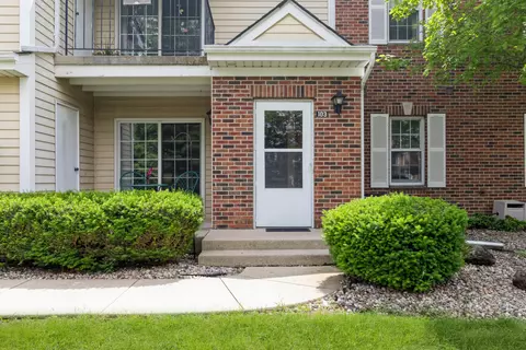 7020 Mariner #103, Mount Pleasant, WI 53406