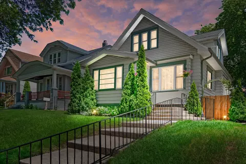 1660 S 33rd, Milwaukee, WI 53215