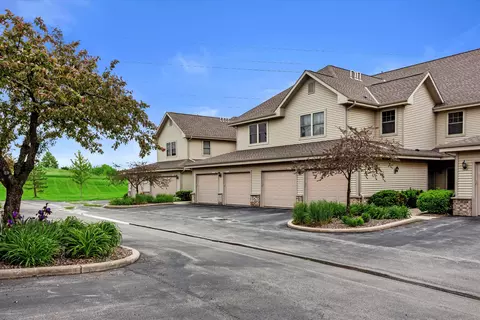 1542 Iroquois, Grafton, WI 53024
