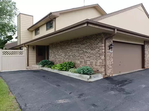 14073 W Tiffany, New Berlin, WI 53151
