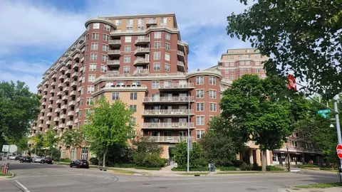 333 W Mifflin #4070, Madison, WI 53703