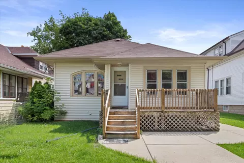 2416 N 49th, Milwaukee, WI 53210