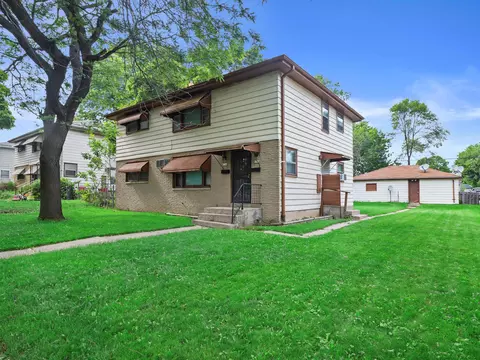 8244 W Grantosa #8246, Milwaukee, WI 53218