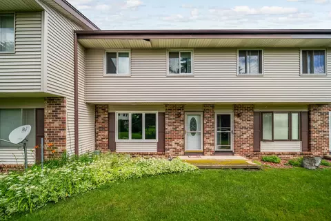 880 Castle, Fond Du Lac, WI 54935