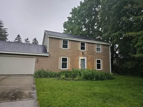 w220n2704 Maplewood, Waukesha, WI 53186