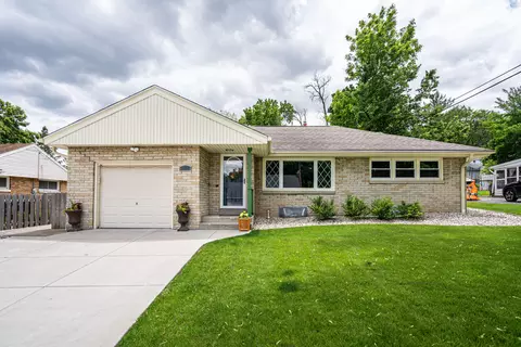 11111 W Wisconsin, Wauwatosa, WI 53226
