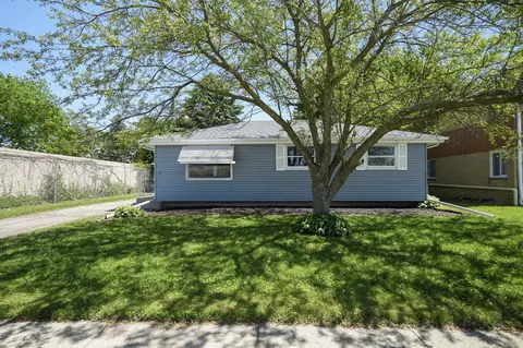 3101 Wheelock, Racine, WI 53405