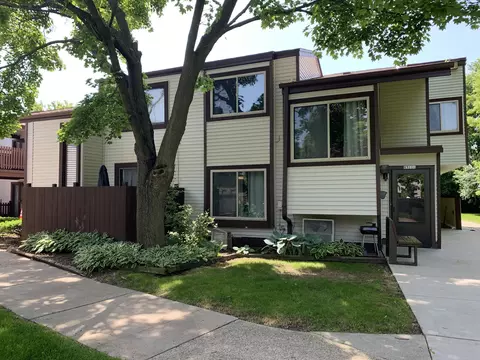 8311 N 107th #G, Milwaukee, WI 53224