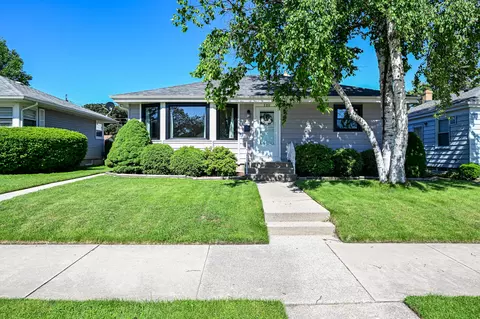 3352 3rd, Racine, WI 53402