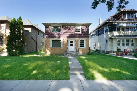 3047 N 45th #3049, Milwaukee, WI 53210