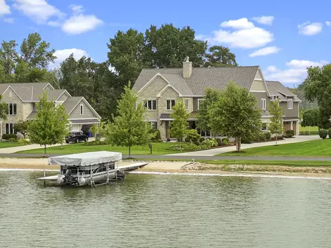 282 Lac La Belle, Lac La Belle, WI 53066