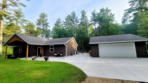 W5480 Island Bluff, Wausaukee, WI 54177