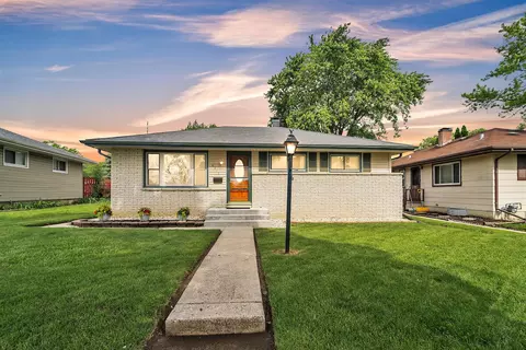 6411 S 19th, Milwaukee, WI 53221