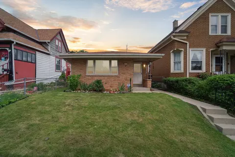 2816 S 34th, Milwaukee, WI 53215