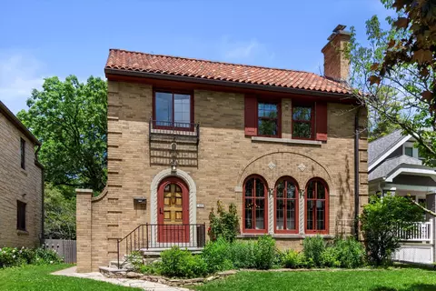 1408 E Olive, Shorewood, WI 53211