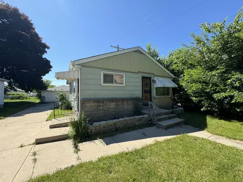 5381 N 67th, Milwaukee, WI 53218
