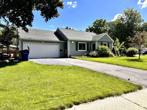 5410 W Stack, Milwaukee, WI 53219