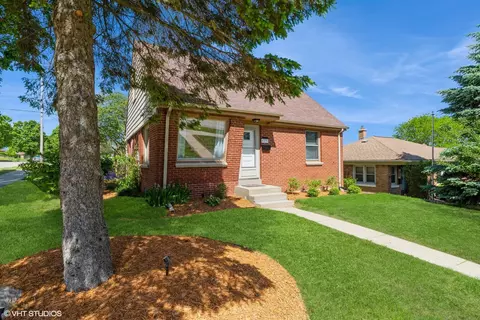 4375 S Packard, Cudahy, WI 53110