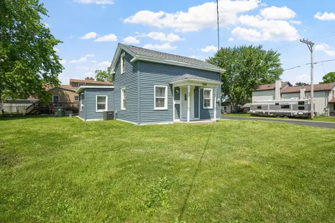 1204 8th, Union Grove, WI 53182