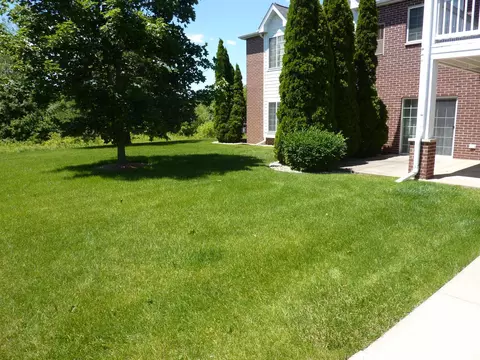 838 Boulder #201, Mount Pleasant, WI 53406
