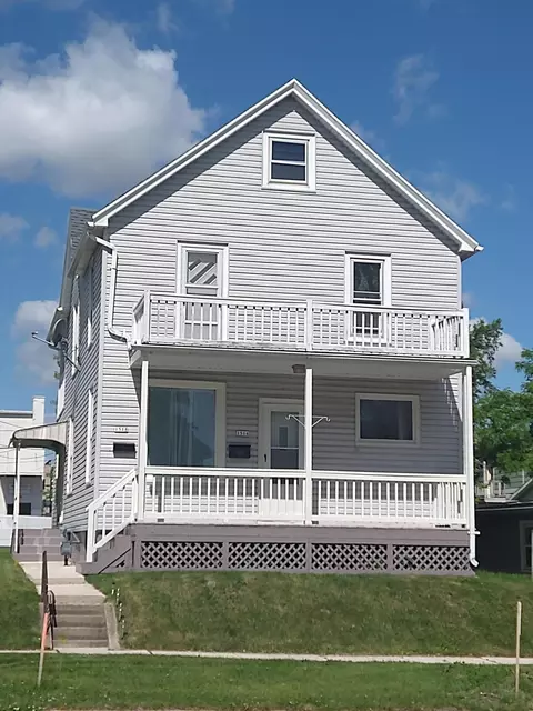1516 S 11th, Sheboygan, WI 53081
