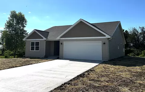 110 Pine Tree, Darien, WI 53114