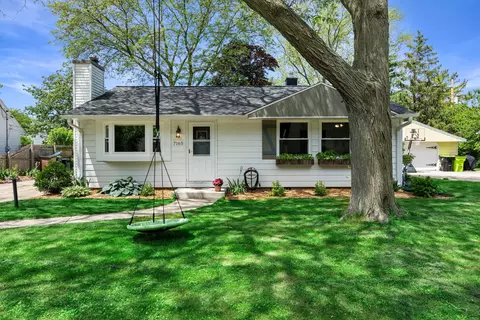 7165 N Navajo, Glendale, WI 53217