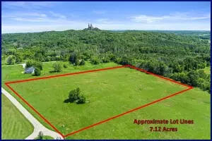 Lt9 Twohig, Erin, WI 53033