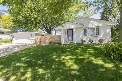 236 W Lilac, Grafton, WI 53024