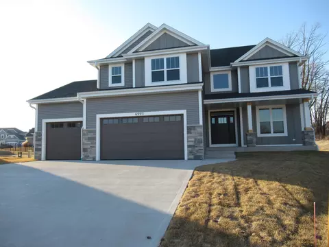 6993 Hearthstone, Lannon, WI 53046