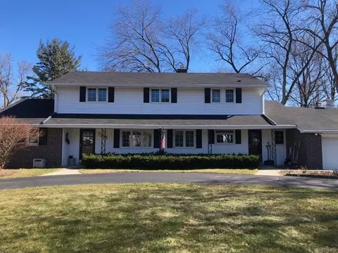 7350 N Longview, Glendale, WI 53209