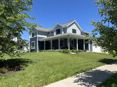 2371 Gladstone, Onalaska, WI 54650