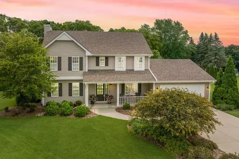w157n9958 Bayberry, Germantown, WI 53022