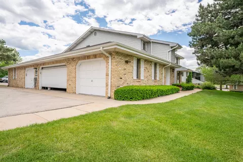 1440 Foxtail #202U, Mount Pleasant, WI 53406