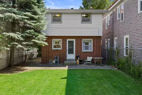 3804 Edgerton, Cudahy, WI 53110