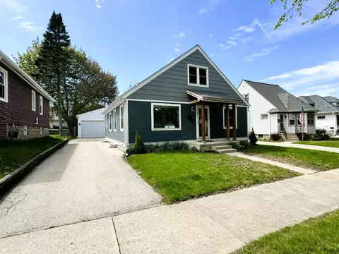 3821 S Logan, Milwaukee, WI 53207