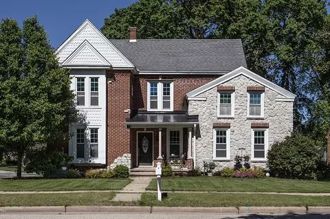 2147 Church, East Troy, WI 53120