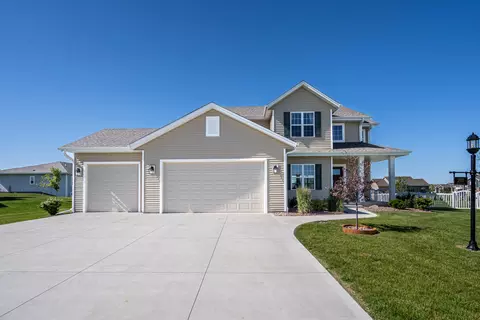 2027 Norfolk, Union Grove, WI 53182