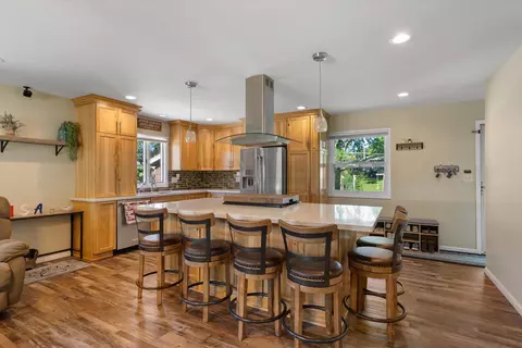 645 Wheelock, Hartford, WI 53027
