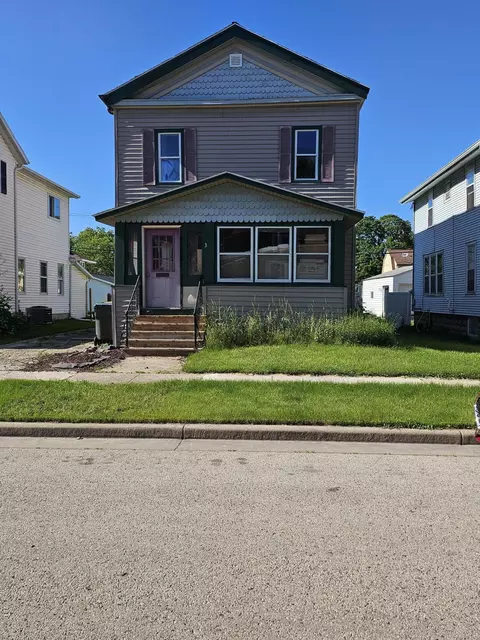 359 3rd, Fond Du Lac, WI 54935