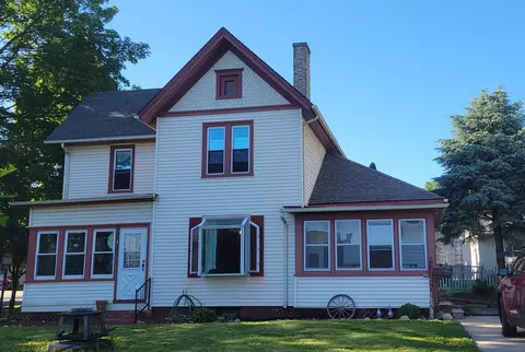 217 S Montgomery, Watertown, WI 53094