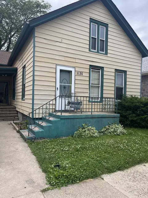 1630 Howe, Racine, WI 53403