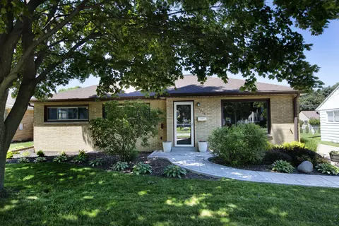 7928 W Oklahoma, West Allis, WI 53219