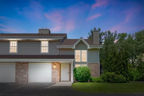 617 Westfield #F, Pewaukee, WI 53072