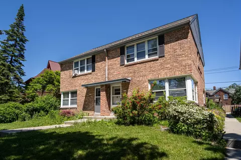 4118 N Ardmore #4120, Shorewood, WI 53211