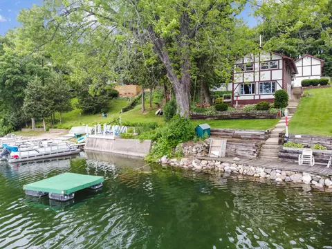 w5191 Ida Hall Lane, La Grange, WI 53121